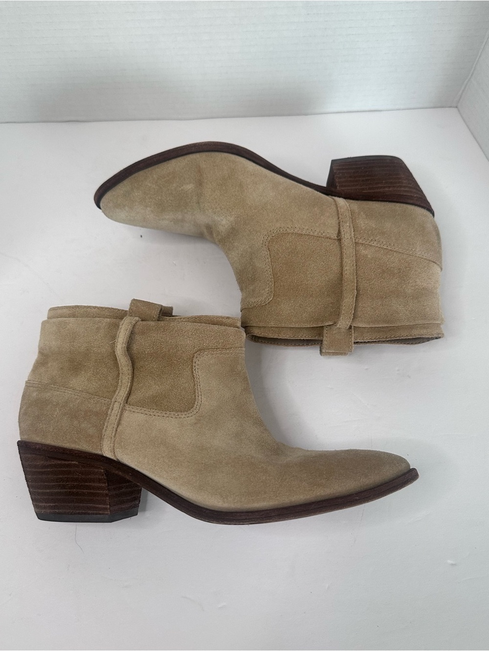 Joie suede ankle western bootie beige sz 8.5 boho cowgirl